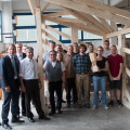 Abschlussfoto Siegerteam und Jury-Mitglieder